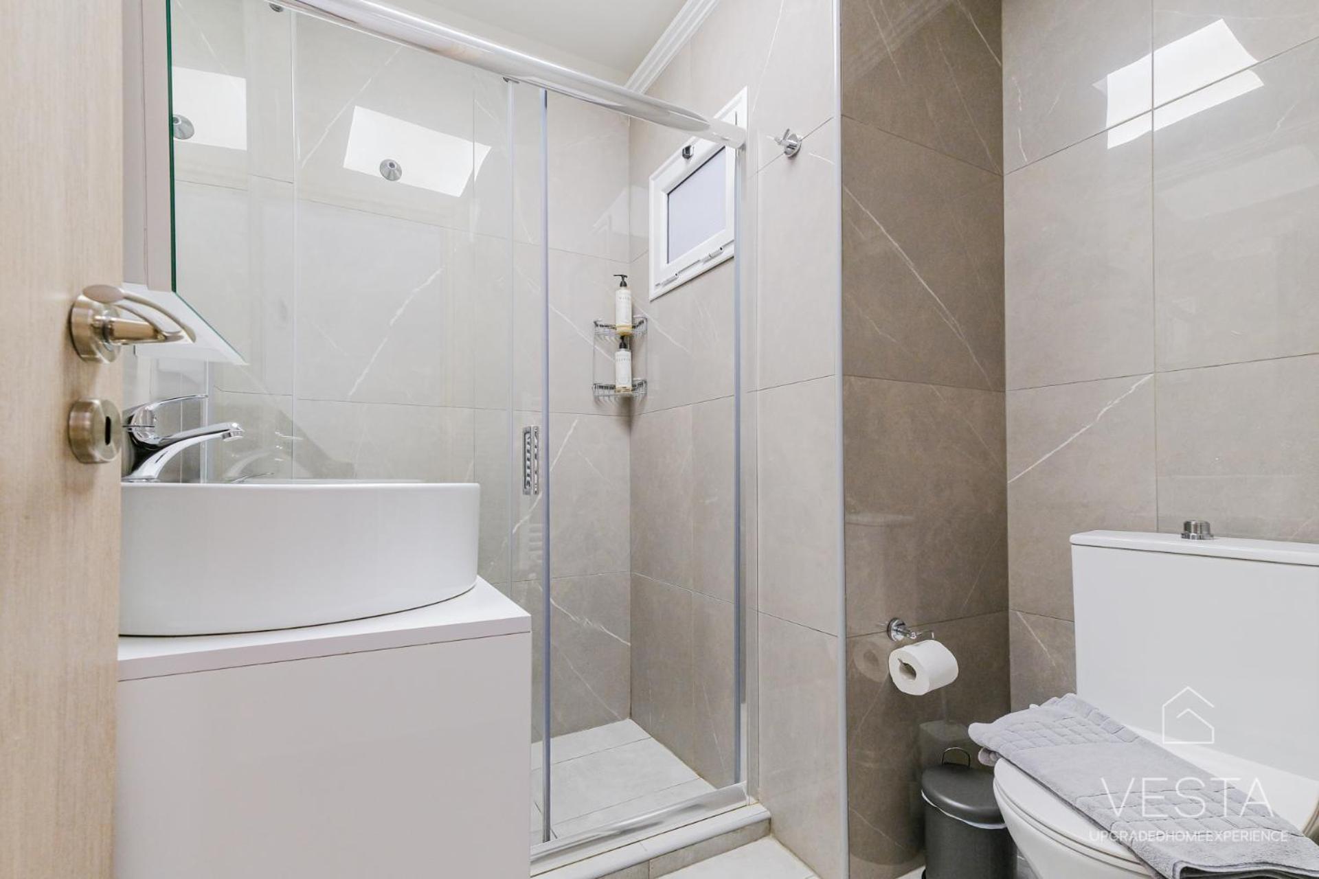 Daylily, 2 Bdrm Apartment, Vesta Philoxenia 塞萨洛尼基 外观 照片