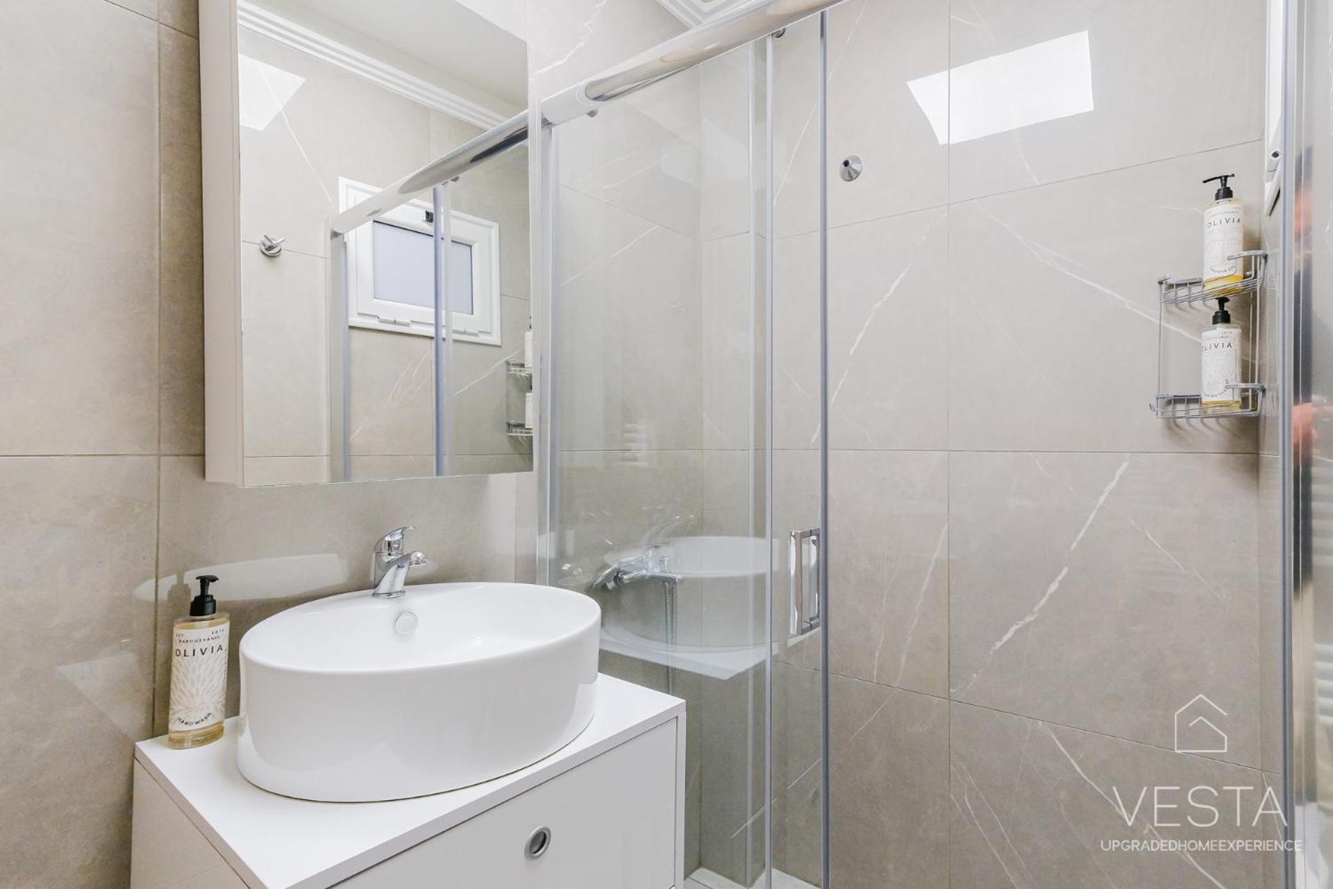 Daylily, 2 Bdrm Apartment, Vesta Philoxenia 塞萨洛尼基 外观 照片